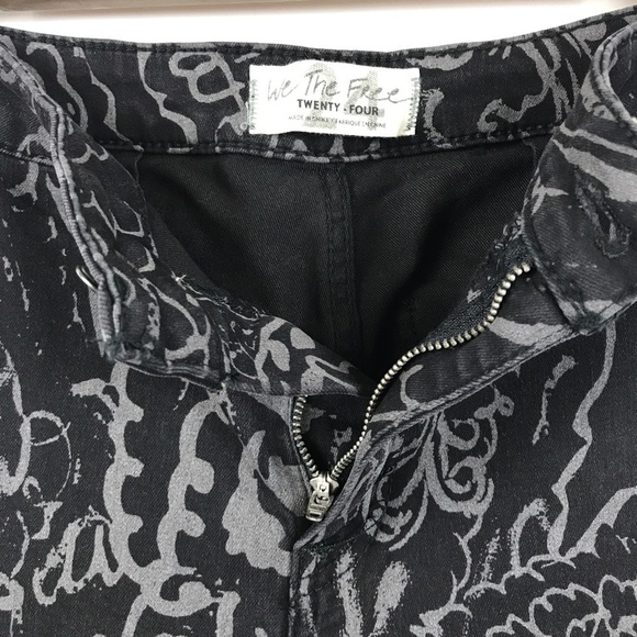 NWT Free People Just Float On Printed‎ Flare Jeans Black Paisley Discharge Sz 24 - Picture 12 of 14